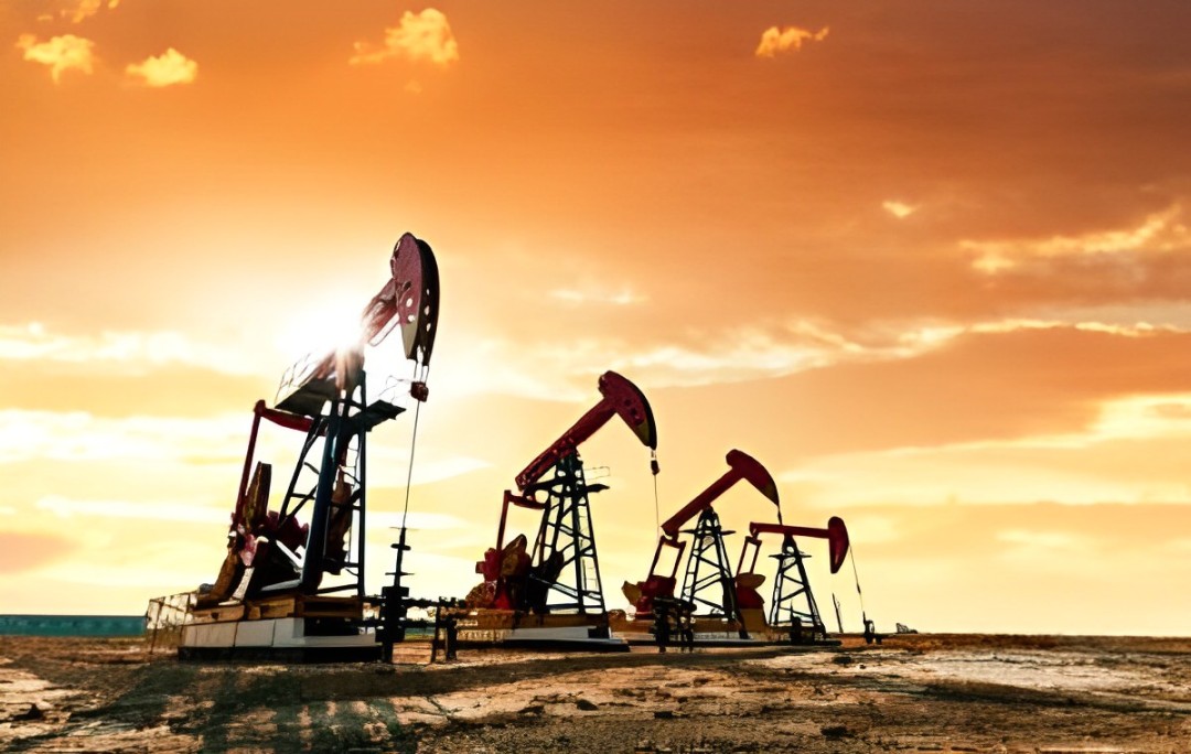 Oil Field / Refinery